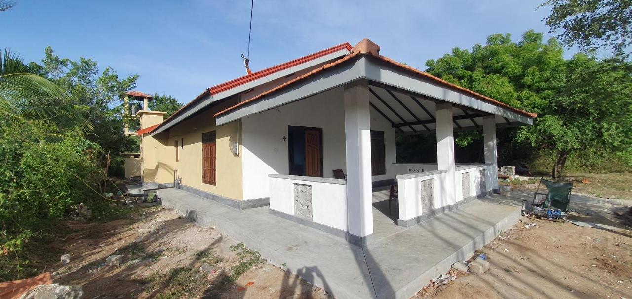 La Felicita Bed & Breakfast มันนาร์ ภายนอก รูปภาพ
